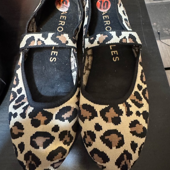 AEROSOLES Shoes - AEROSOLES Leopard-Print Mary Jane Flats in Tan and Black